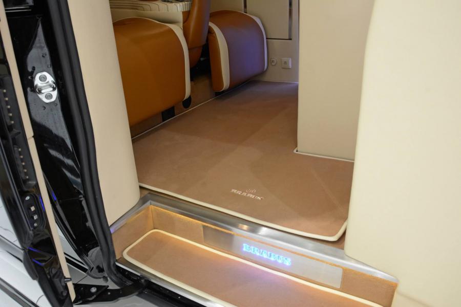  Mercedes-Benz Viano iBusiness by Brabus 2015 года  (фото 12 из 31)